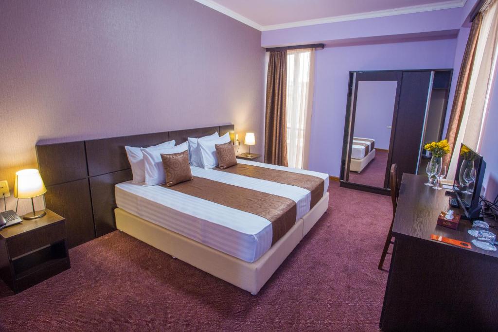 hotel ANI CENTRAL INN (SILACHI) yerevan