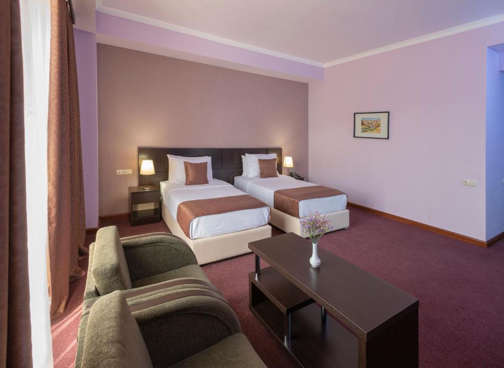hotel ANI CENTRAL INN (SILACHI) yerevan