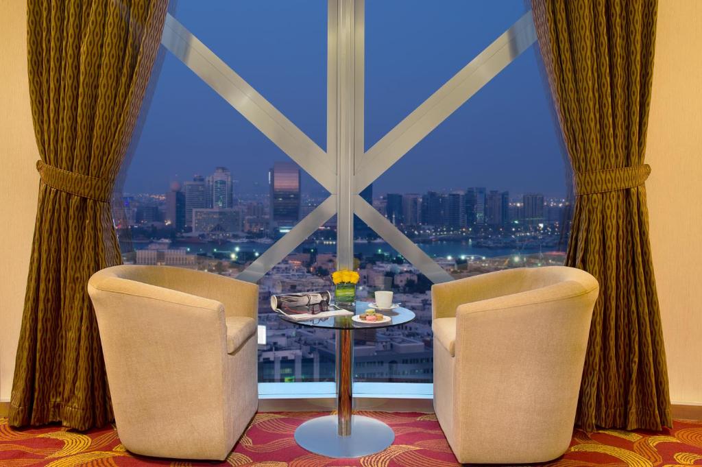 hotel City Seasons Tower Hotel Dubai